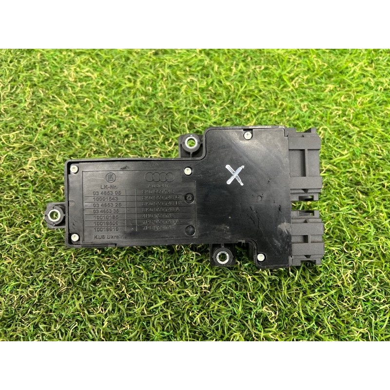 блок регулювання сидіння (закрытая категория) Volkswagen Touareg FL 2015 3.6 7P6959748