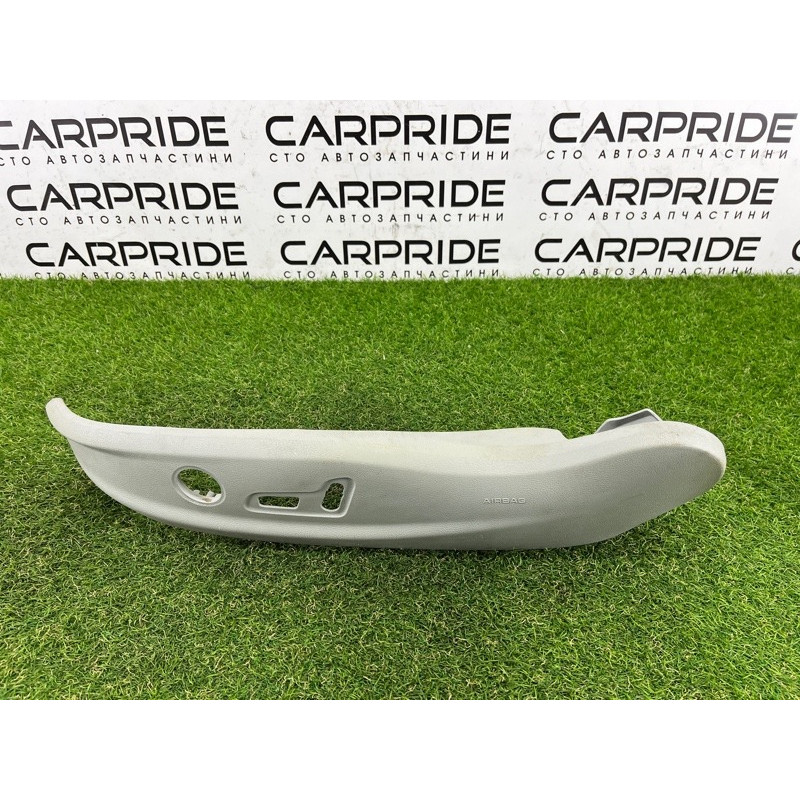 Накладка сидения (салон) AUDI A3 8V 2015 1.8 8V0881325BDT4