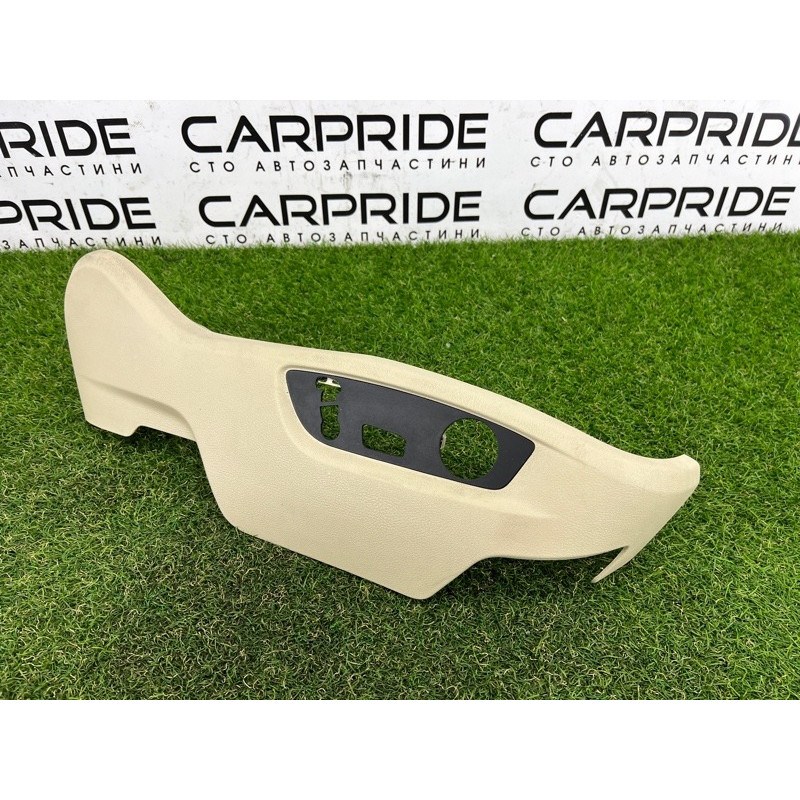 Накладка сидения (салон) Volkswagen Touareg FL 2015 3.6 7P6881314C95T