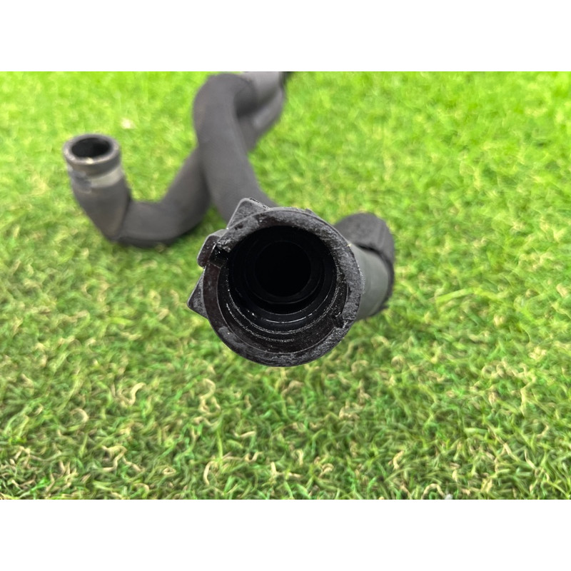 Патрубок (система охлаждения) AUDI Q5 8R 2012 3.2 CALB 8R0819334L