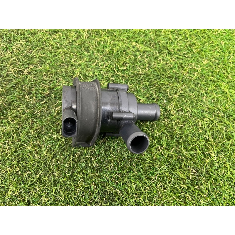 Помпа электрическая (электрика) AUDI Q5 8R 2012 3.2 CALB 1K0965561G