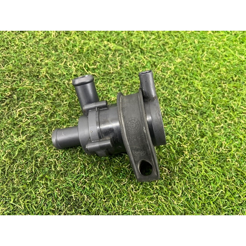 Помпа электрическая (электрика) AUDI Q5 8R 2012 3.2 CALB 1K0965561G