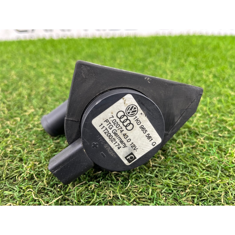 Помпа электрическая (электрика) AUDI Q5 8R 2012 3.2 CALB 1K0965561G