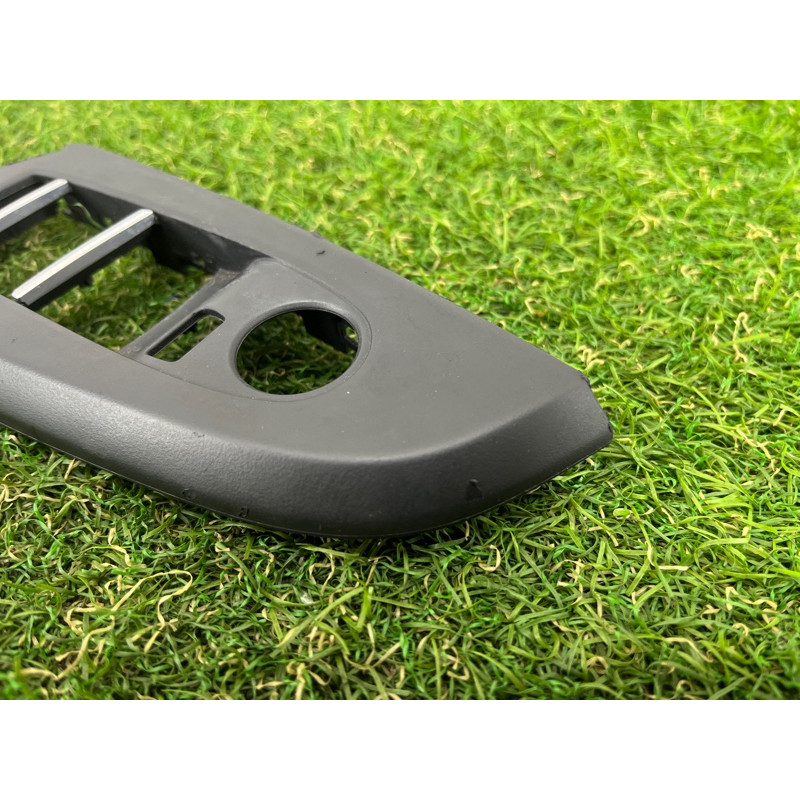 Накладка кнопок стеклоподъемника (салон) BMW X3 F25 2012 3.0 51417349320