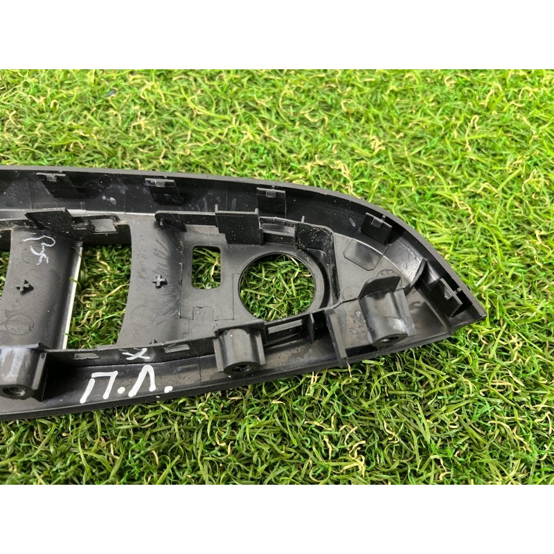 Накладка кнопок стеклоподъемника (салон) BMW X3 F25 2012 3.0 51417349320