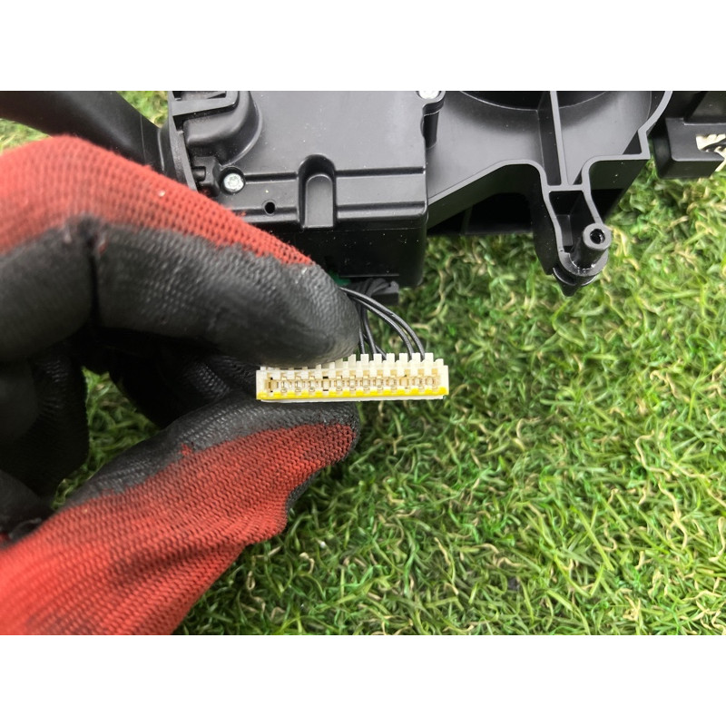 Блок подрулевых переключателей (электрика) Volkswagen Touareg NF 2012 3.0 7P6953502