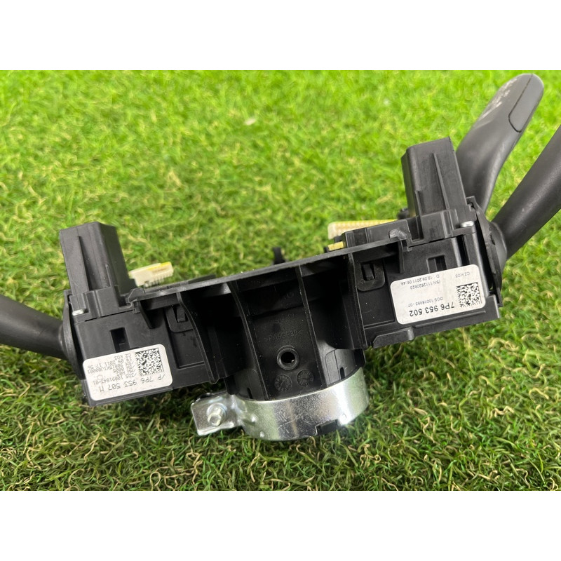 Блок подрулевых переключателей (электрика) Volkswagen Touareg II NF 2013 3.0 7P6953502