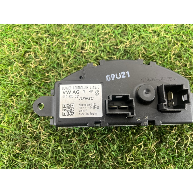 Резистор печки (отопление и кондиционирование) AUDI Q7 4M 2017 3.0 TFSi CREC 4M0820521