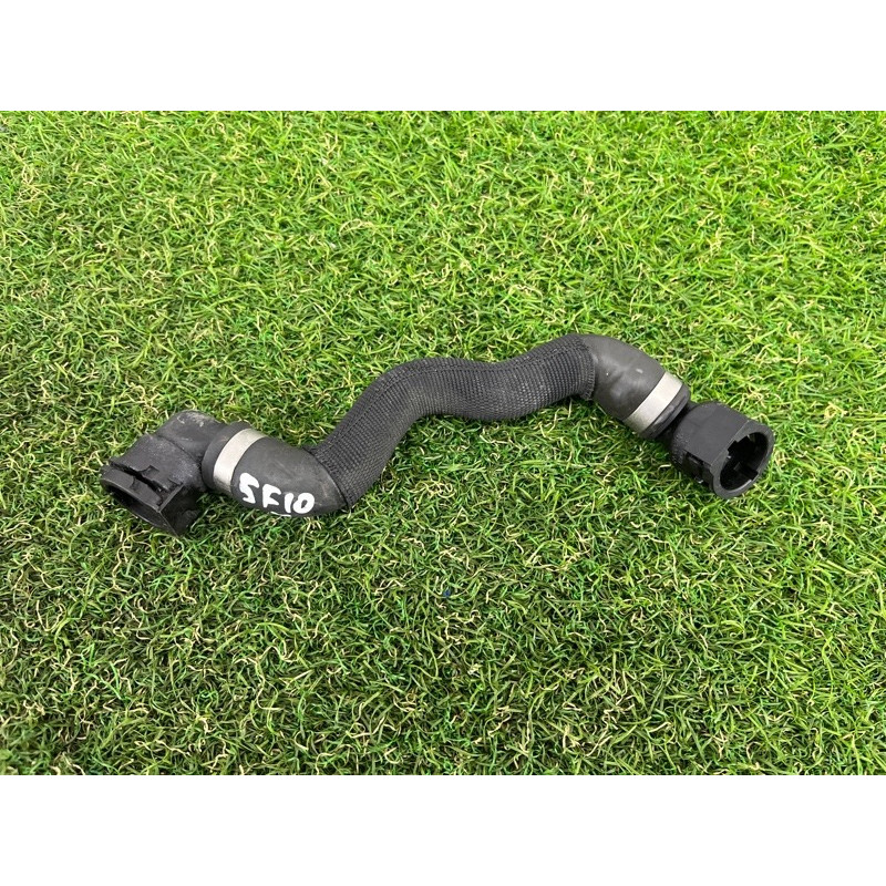 Патрубок (система охлаждения) BMW 5-series F10 2011 3.0 17127592651