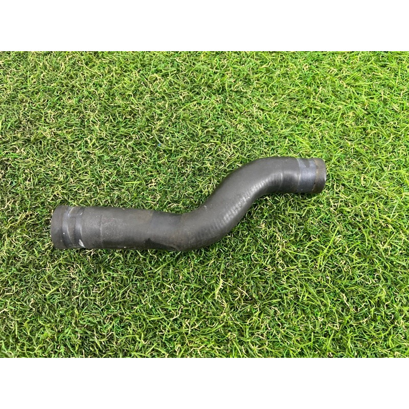 Патрубок (система охлаждения) Volkswagen Touareg FL 2015 3.6 7P0815984