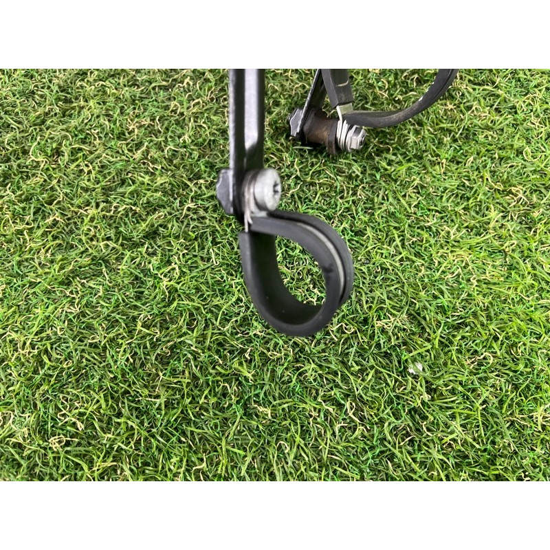 Кронштейн дополнительного насоса ОЖ (кронштейны двигателя) Volkswagen Touareg NF 2012 3.0 7P0819545B