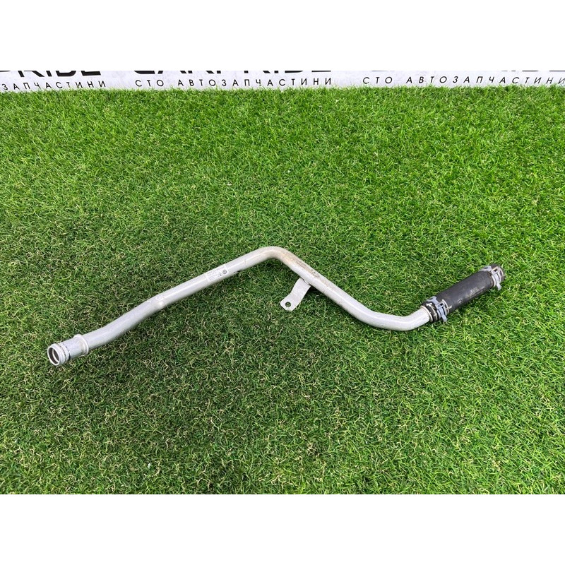 Трубка системы охлаждения (система охлаждения) Volkswagen Touareg FL 2015 3.6 7P0815249