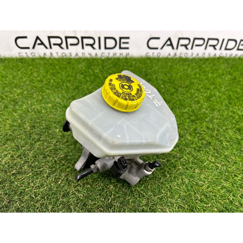 Главный тормозной цилиндр (тормозная система) Volkswagen Touareg FL 2015 3.6 7P0611019D