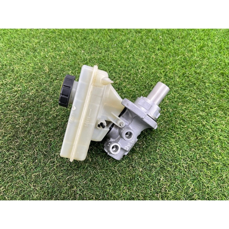 Главный тормозной цилиндр (тормозная система) BMW X3 F25 2012 3.0 34336857872