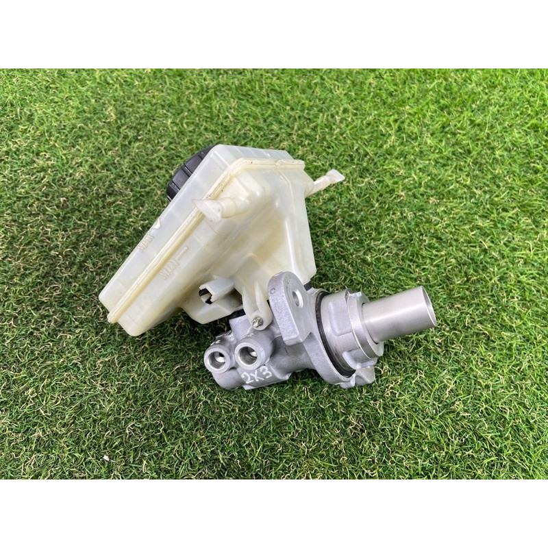 Главный тормозной цилиндр (тормозная система) BMW X3 F25 2012 3.0 34336857872