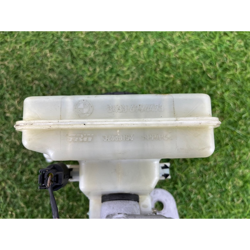 Главный тормозной цилиндр (тормозная система) BMW X3 F25 2012 3.0 34336857872