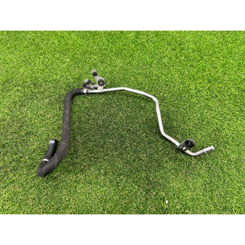 Трубка гидроусилителя (рулевое управление) Volkswagen Touareg NF 2012 3.0 7P6422890D