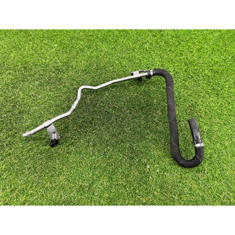 Трубка гидроусилителя (рулевое управление) Volkswagen Touareg NF 2012 3.0 7P6422890D