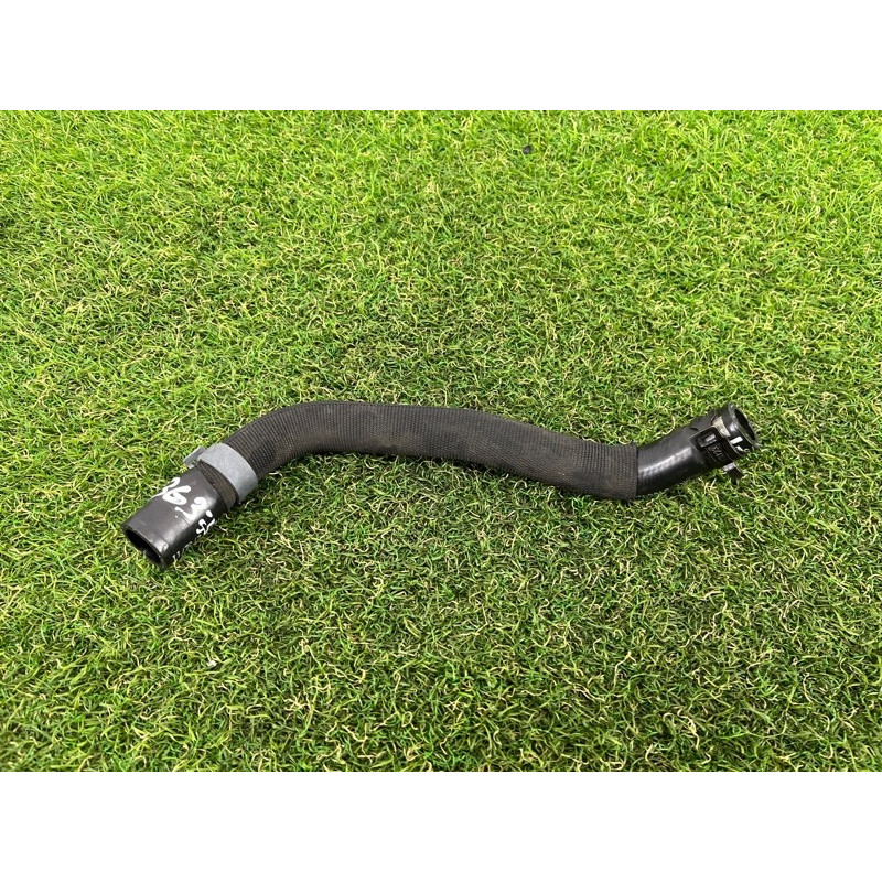 Шланг гидроусилителя (рулевое управление) Volkswagen Touareg NF 2012 3.0 7P0422889C