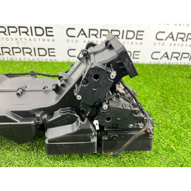 Корпус печки (отопление и кондиционирование) AUDI Q7 4M 2017 3.0 TFSi CREC 4M0820329