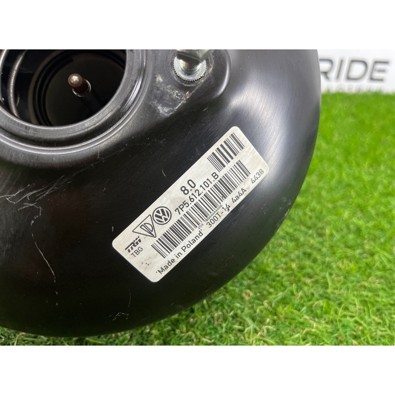 Вакуумный усилитель тормозов (тормозная система) Volkswagen Touareg FL 2015 3.6 7P5612105C