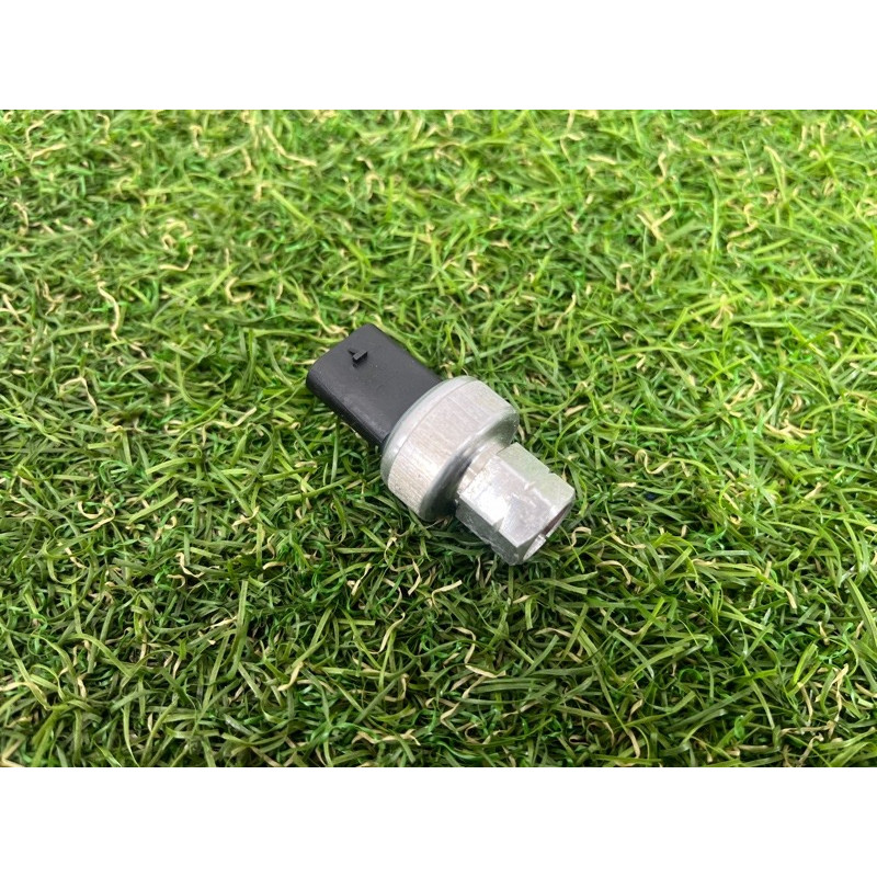 Датчик кондиционера (электрика / датчики) Jeep Grand Cherokee WK2 2017 3.6 68156982AA