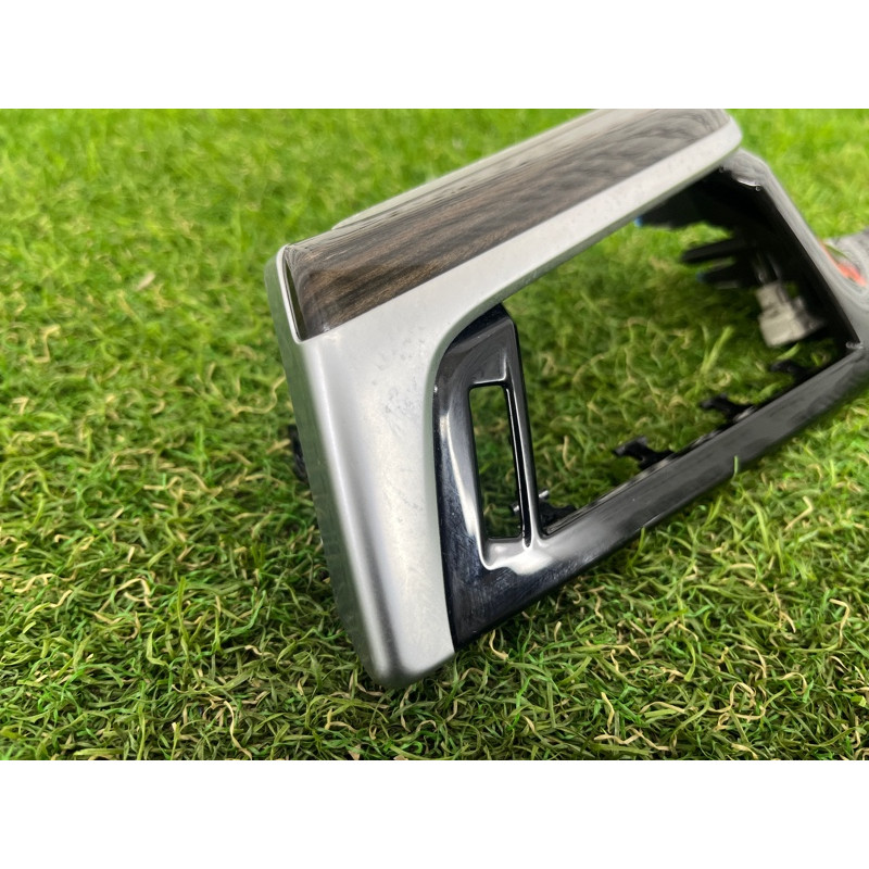 Декоративная накладка торпедо (салон) BMW 5-series G30 2017 2.0 B46B20 51459378043