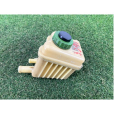 Бачок гидроусилителя