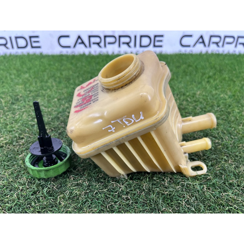 Бачок гидроусилителя (рулевое управление) Volkswagen Touareg FL 2015 3.6 7L6422371E