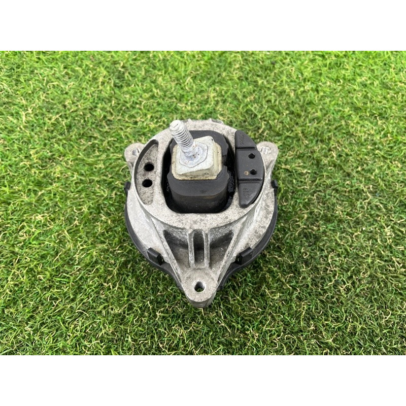 Подушка двигателя (двигатель и элементы) BMW 2-series F22 2015 2.0 22116867441