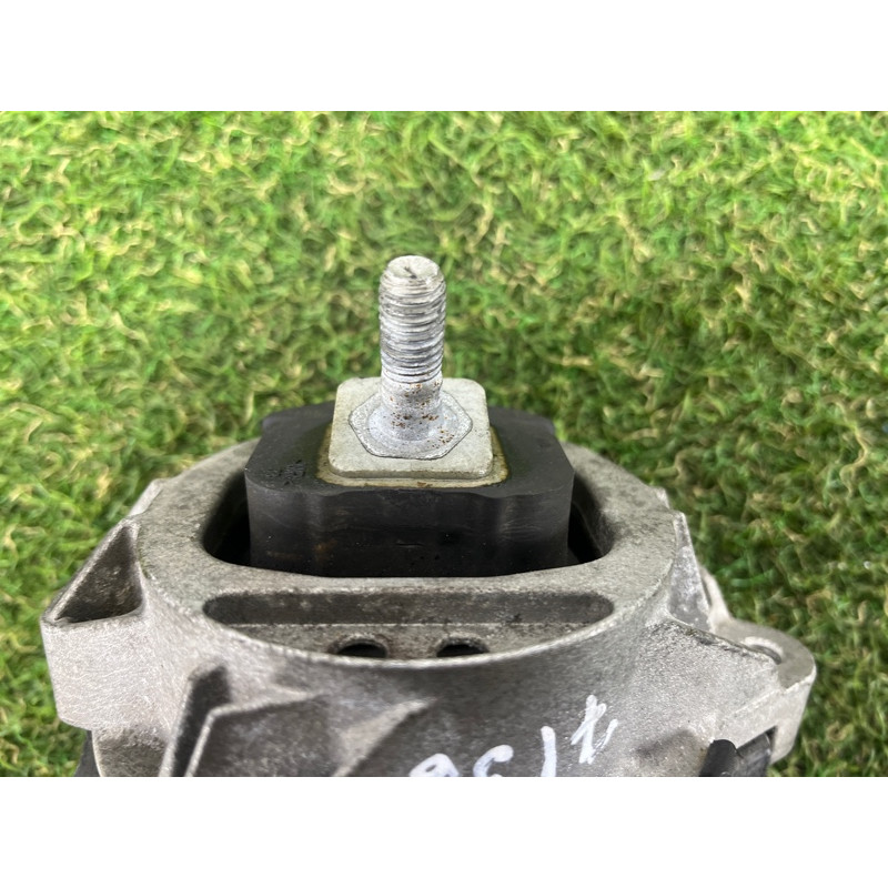 Подушка двигателя (двигатель и элементы) BMW 2-series F22 2015 2.0 22116867441