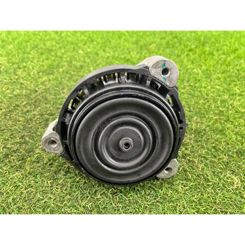 Подушка двигателя (двигатель и элементы) BMW 5-series G30 2017 2.0 B46B20 22116860488