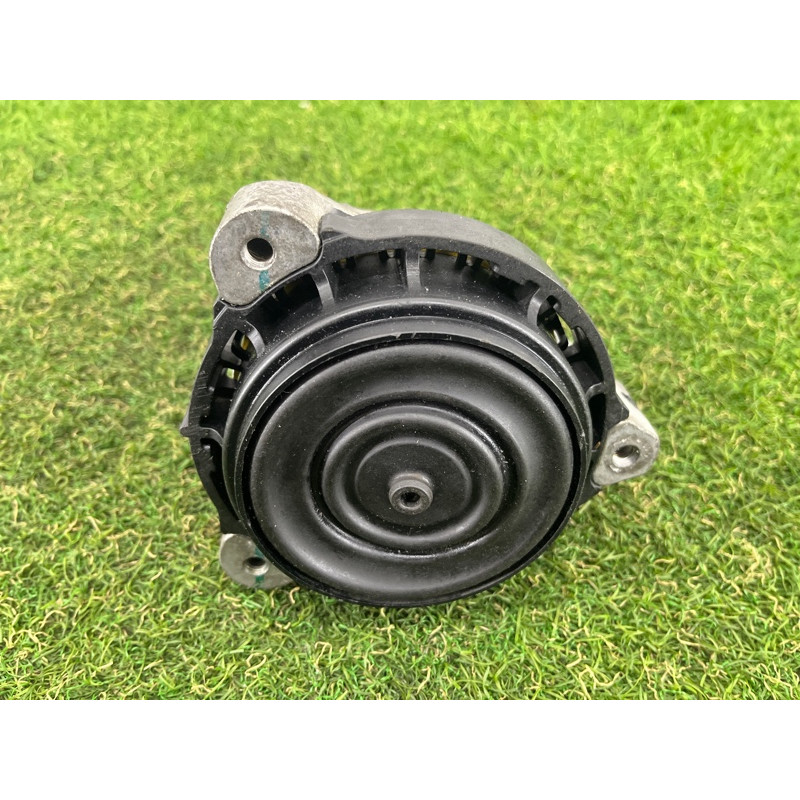 Подушка двигателя (двигатель и элементы) BMW 5-series G30 2017 2.0 B46B20 22116860488