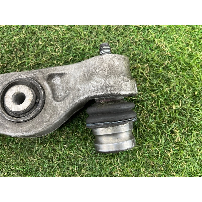 Рычаг подвески (подвеска) AUDI Q5 8R 2012 3.2 CALB 8K0407151D