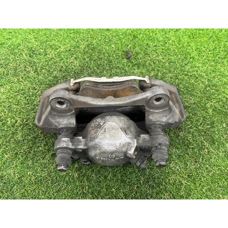 Суппорт тормозной (тормозная система) AUDI Q5 8R 2012 3.2 CALB 8K0615124J