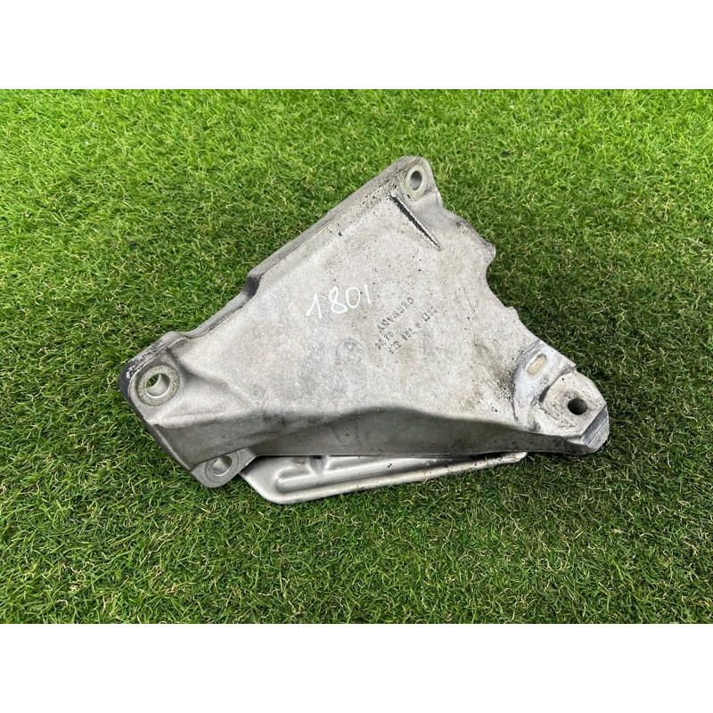 Кронштейн двигателя (кронштейны двигателя) BMW X3 F25 2012 3.0 22116784828