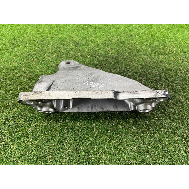 Кронштейн двигателя (кронштейны двигателя) BMW X3 F25 2012 3.0 22116784828