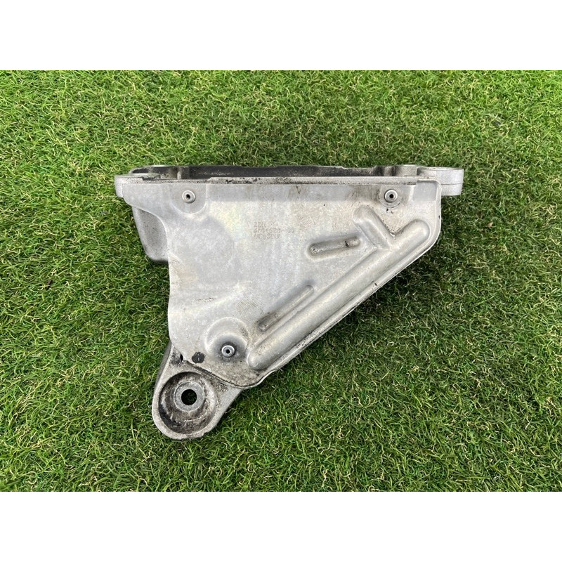 Кронштейн двигателя (кронштейны двигателя) BMW X3 F25 2012 3.0 22116784828