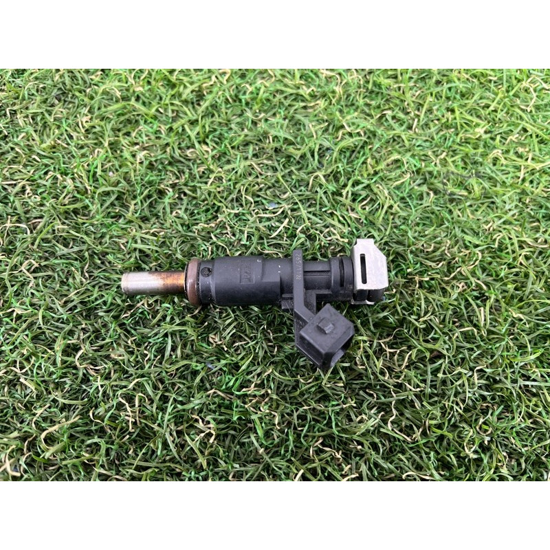 Форсунка топливная (топливная система) BMW X3 F25 2012 3.0 13537531634