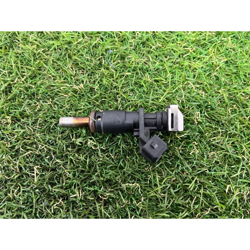 Форсунка топливная (топливная система) BMW X3 F25 2012 3.0 13537531634