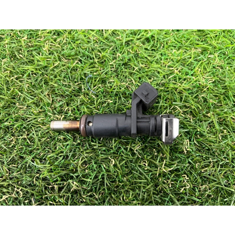 Форсунка топливная (топливная система) BMW X3 F25 2012 3.0 13537531634