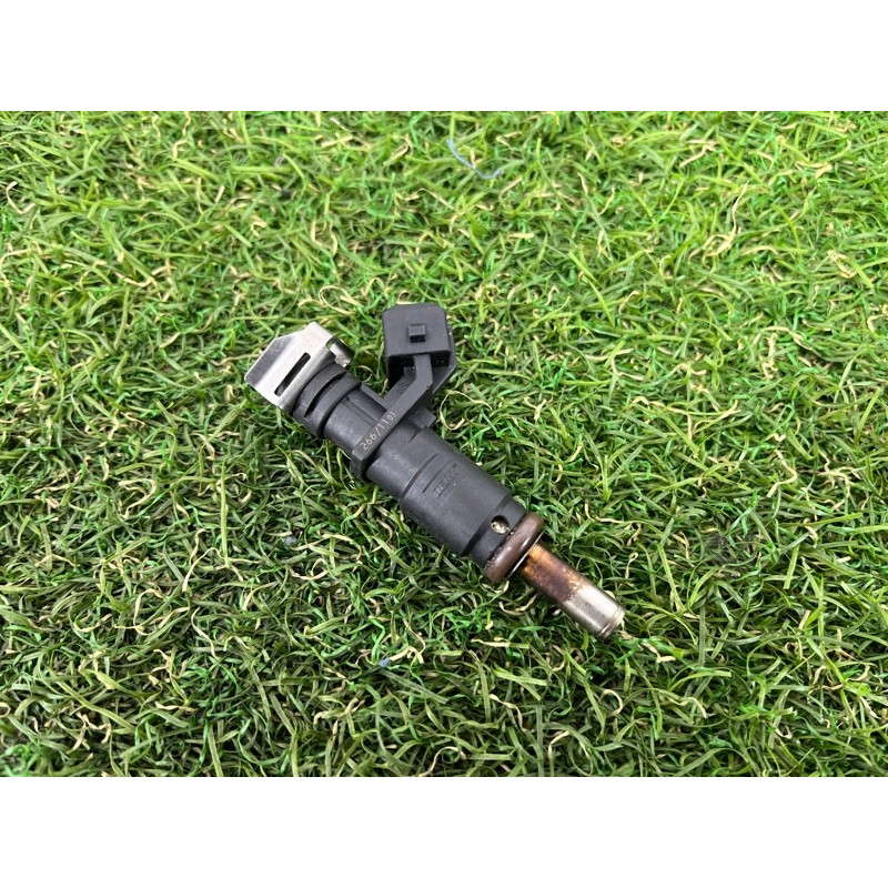 Форсунка топливная (топливная система) BMW X3 F25 2012 3.0 13537531634