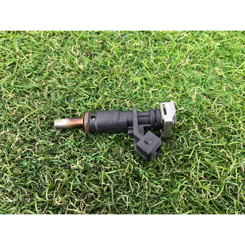 Форсунка топливная (топливная система) BMW X3 F25 2012 3.0 13537531634