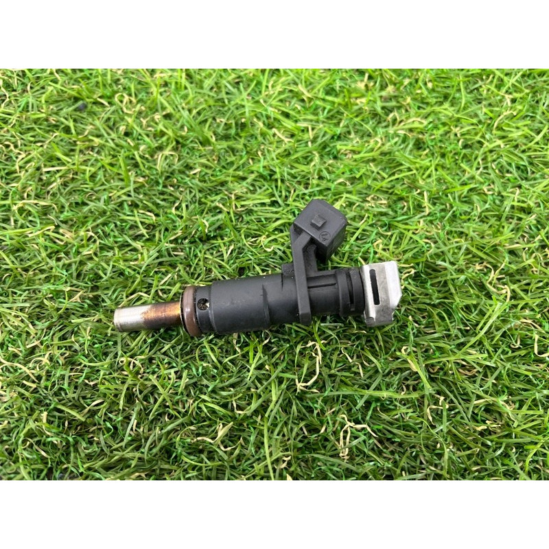 Форсунка топливная (топливная система) BMW X3 F25 2012 3.0 13537531634