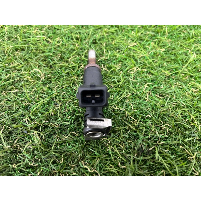 Форсунка топливная (топливная система) BMW X3 F25 2012 3.0 13537531634