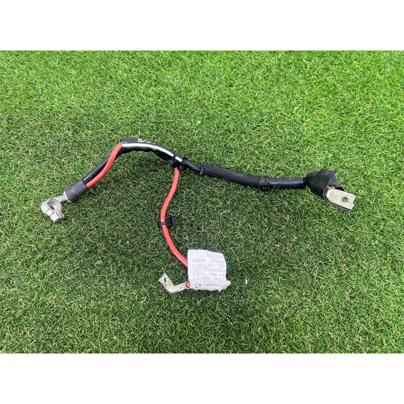 Клемма плюсовая (электрика) AUDI A3 8V 2015 1.8 5Q0971228G