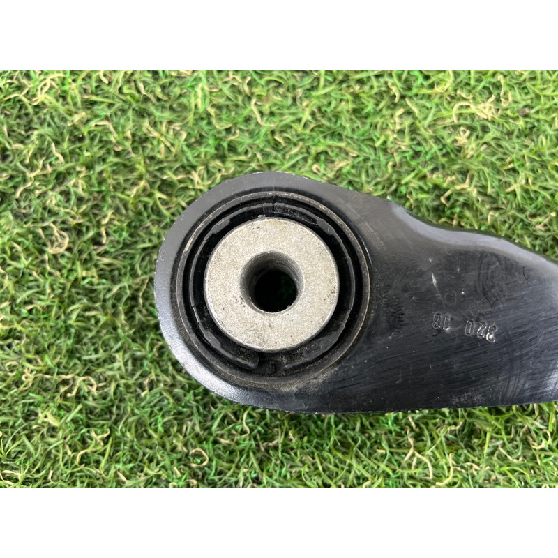 Рычаг підвіски (підвіска) BMW 5-series G30 2017 2.0 B46B20 33326867537