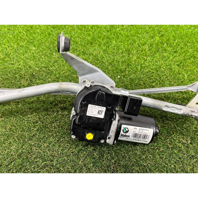 Трапеция дворников (кузов и элементы) BMW 5-series G30 2017 2.0 B46B20 61619851351