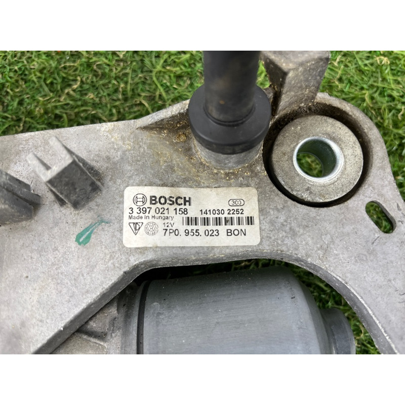 Трапеция дворников (кузов и элементы) Volkswagen Touareg FL 2015 3.6 7P0955023