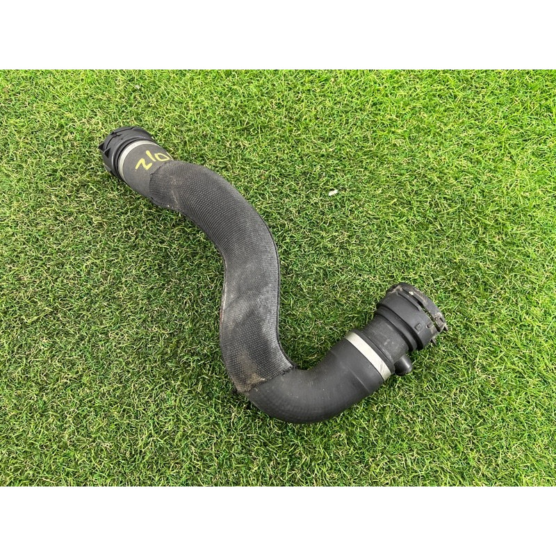 Патрубок (система охлаждения) AUDI A7 4G 2013 3.0 CGXB 4G0121049Q